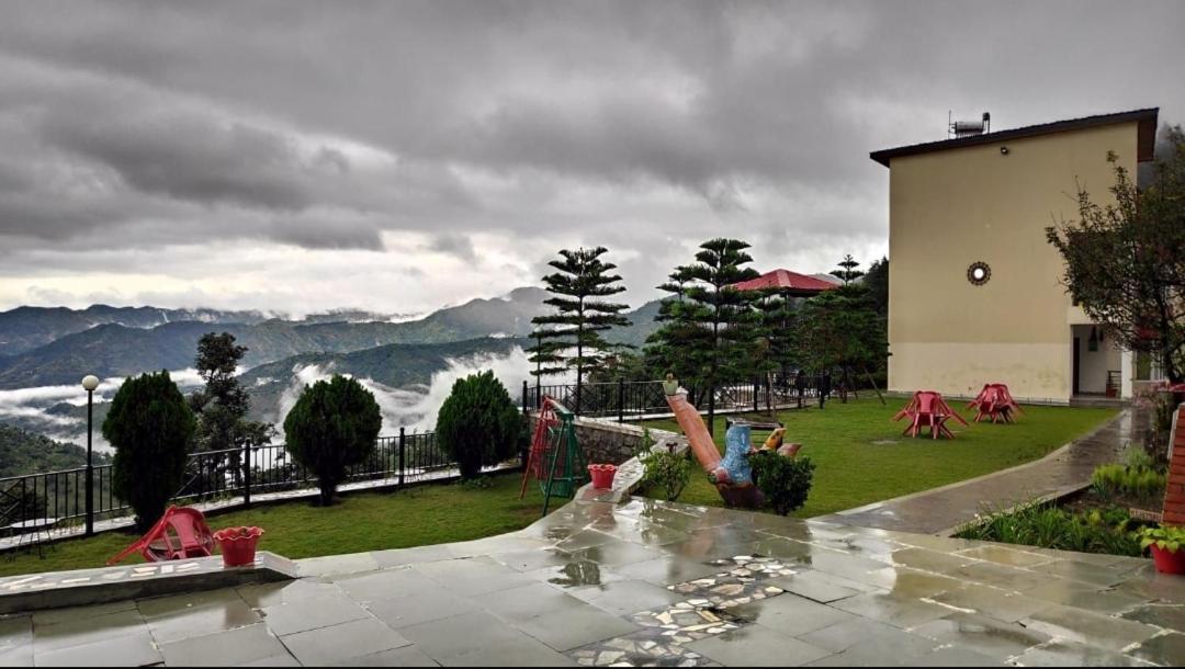 Rājgarh Mist N Meadows Resort المظهر الخارجي الصورة